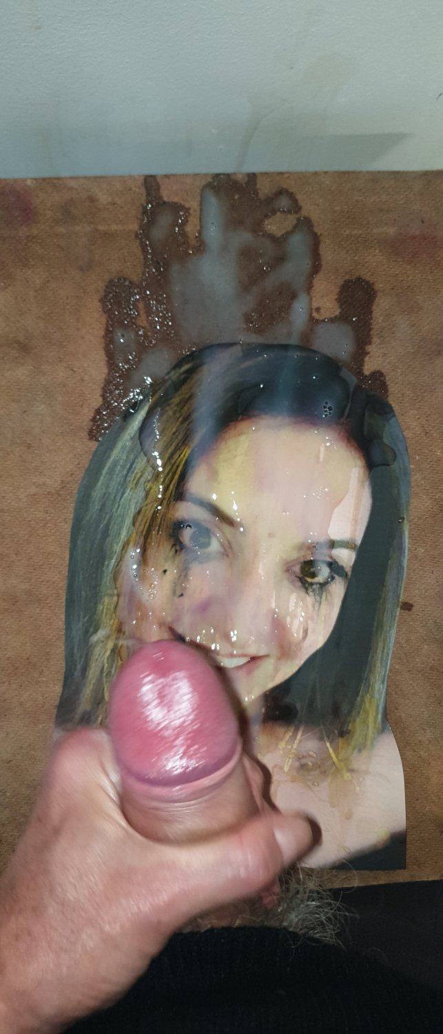 Spoon of Love for Heidi.... a lot of sperm for the splendid girl #XVENY7IT